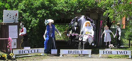 Daisy Bell Scarecrow Display